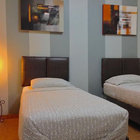 Tator Hotel Dżakarta Zewnętrze zdjęcie